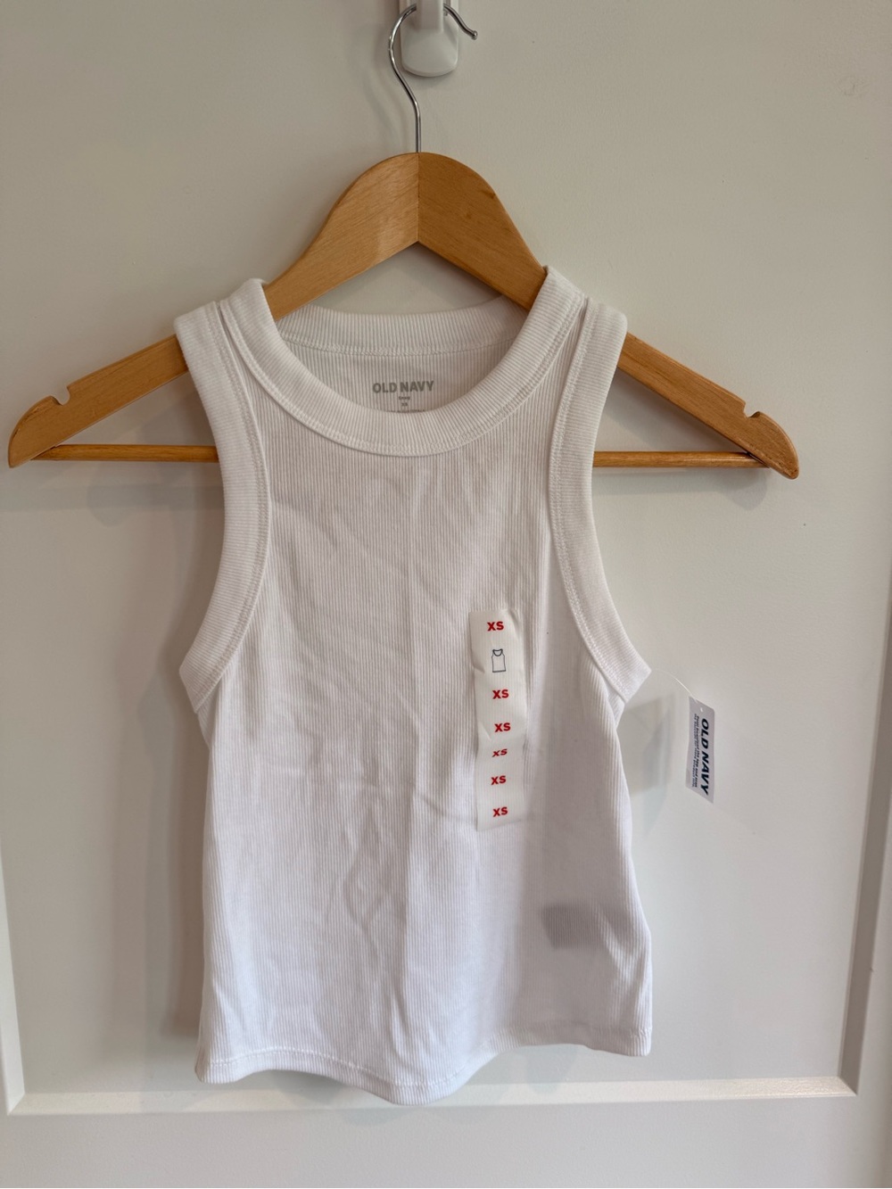 Old Navy White Ribbed Tank Top NWT